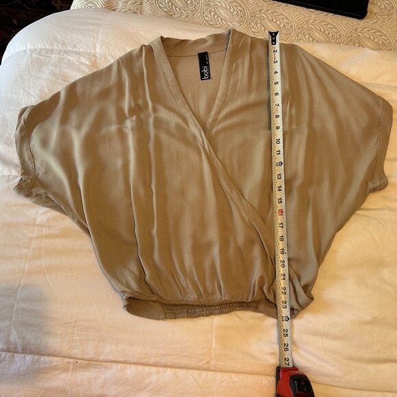 Bobi Beach crepe top, Tan, Med - Picture 9 of 12
